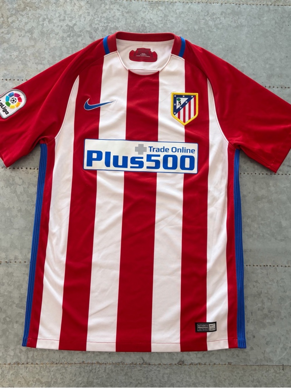 Nike Atlético Madrid Soccer/Football Home Jersey, 2016/2017, SMALL